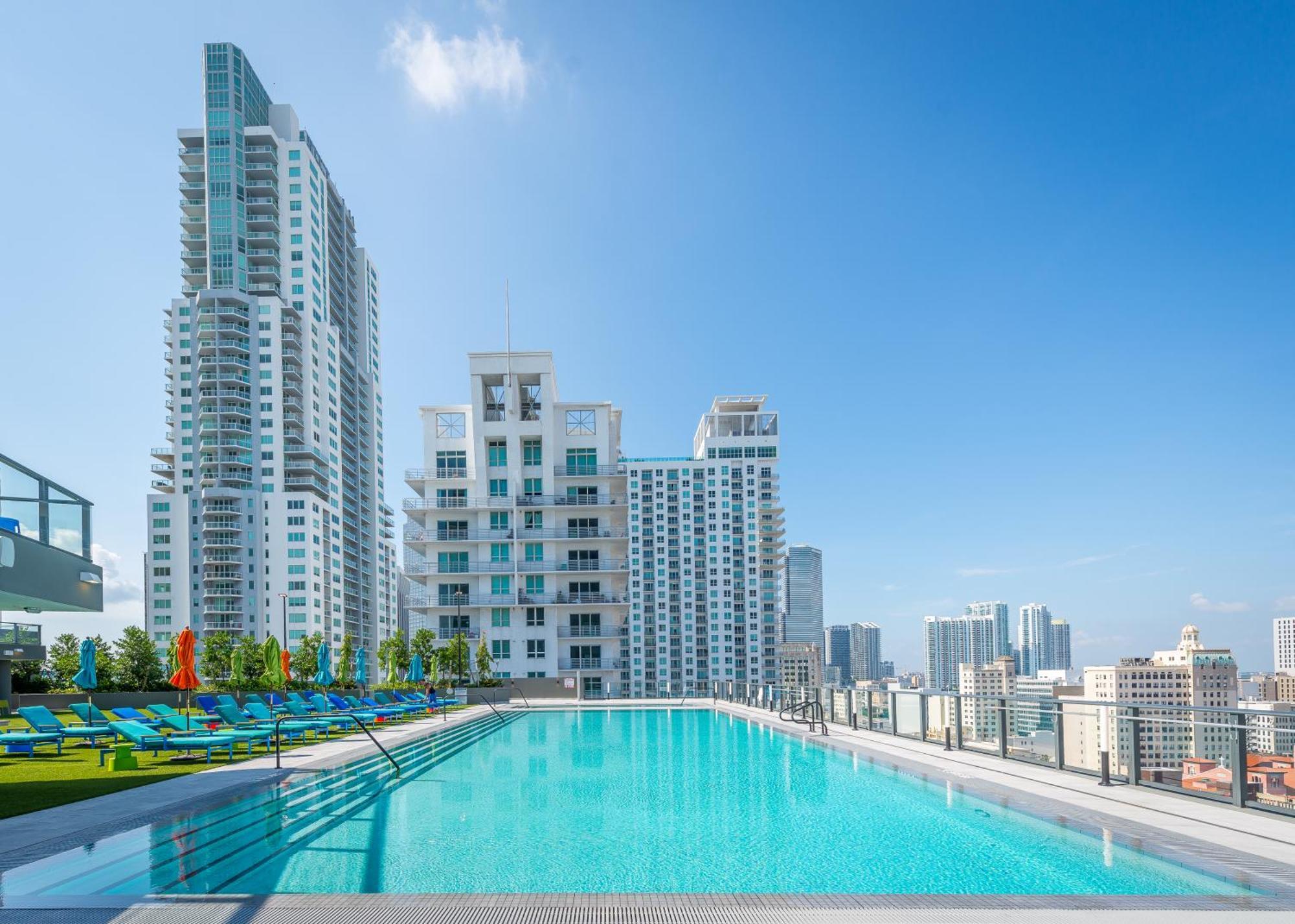 Luxurious King Bed Suite In Downtown Μαϊάμι Εξωτερικό φωτογραφία